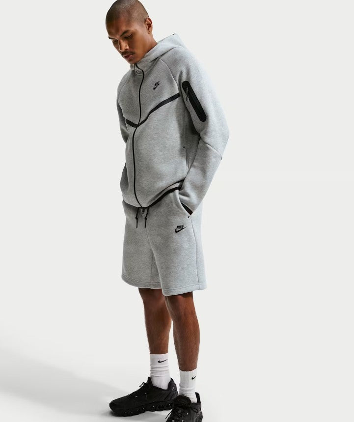 Nike SHORT NIKE TECH Grey