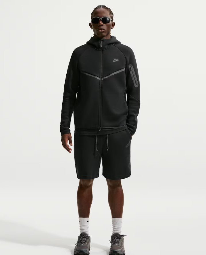 Nike SHORT TECH Black