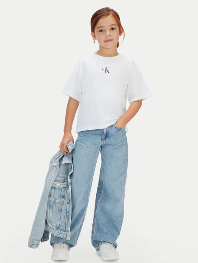 CALVINKLEIN LOGO BOXY White